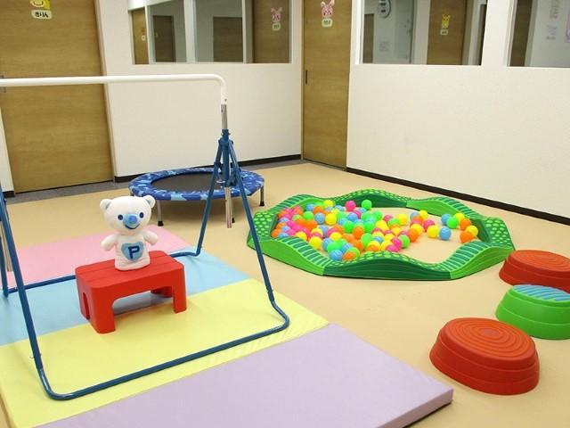 【児童指導員】放課後等デイサービス/送迎なし◎/研修＆休暇制度が充実した大手フランチャイズ！/可能性を伸ばす「楽しいからやりたい」を支援♪/月給22～26万円/正社員/資格必須の写真9枚目