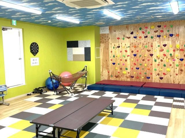 【理学療法士】多機能型施設/週休2日制/実務経験5年以上の方を募集！/全国300施設展開中の大手FC◎/個別対応でじっくり自主性を伸ばす療育♪/月給26.7万円～/正社員/資格必須の写真7枚目