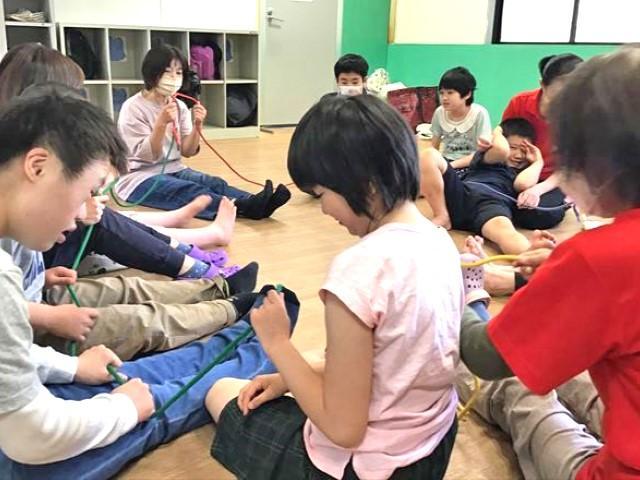 【保育士】放課後等デイサービス/正社員/資格必須/⽉給23.5万円〜/完全週休2日制/育休取得実績あり◎/一つの療法や考え方にとらわれない「いいとこどり」のプログラム♪の写真1枚目