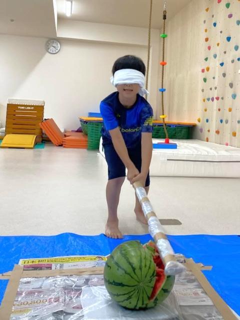 【臨床心理士/公認心理師】多機能型施設/年休120日以上/完全週休2日制/​体操をメインとした運動や活動を実施/笑顔と社会性をはぐくむ療育支援♪/月給18.2万円～/正社員/資格必須の写真5枚目