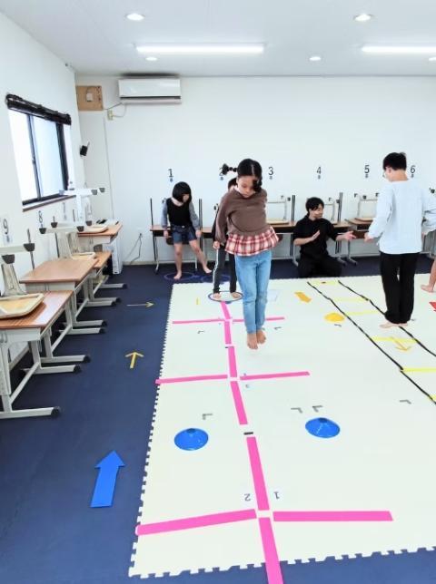 【保育士】放課後等デイサービス/完全週休2日制/日祝休み/未経験OK！/脳科学に基づいた療育を実施/特性をとらえたプログラムで自信をはぐくむ♪/月給20万円～/正社員/資格必須の写真5枚目