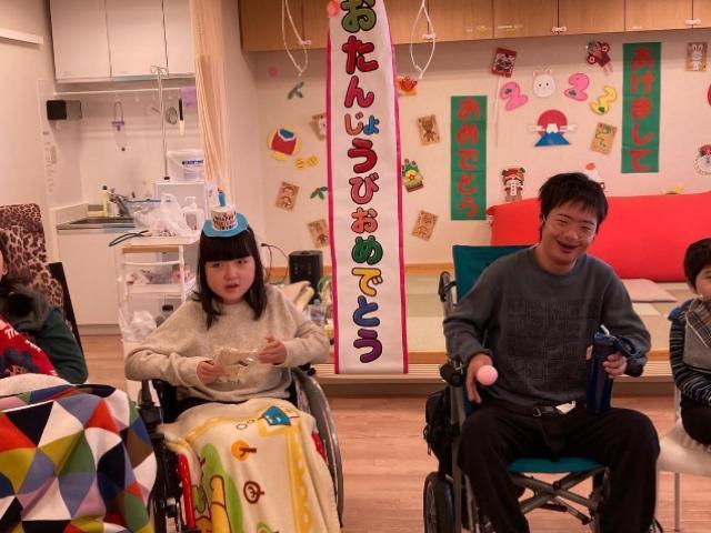 【看護師/准看護師】重症心身障害児施設/週休2日制◎/産休・育休取得実績あり/子どもの成長の架け橋に！/安心できる場所で様々な表情を引き出す支援♪/月給24万円〜/正社員/資格必須の写真8枚目