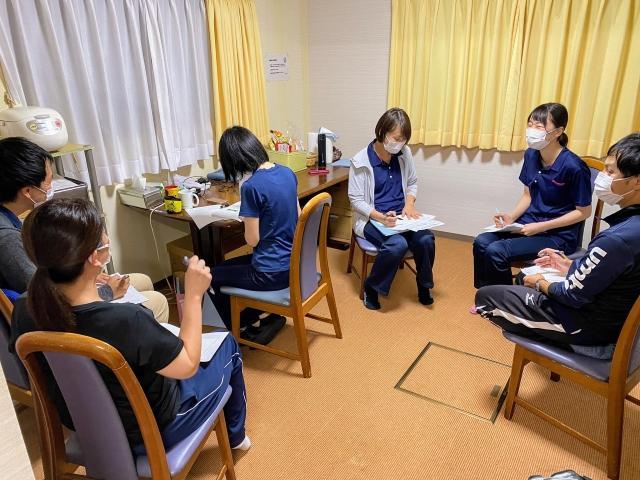 【言語聴覚士】放課後等デイサービス/完全週休2日制/年休120日◎/トータルヘルスケアを提供する法人/子どもたちの未来を豊かにするための療育♪/月給19.5万円～/正社員/資格必須の写真1枚目