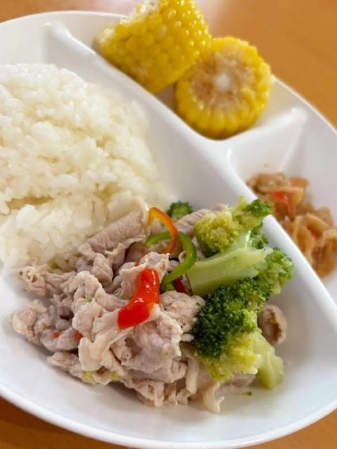 【児童指導員】多機能型施設/年休117日/産休・育休の取得実績あり◎/子どもたちが関わる社会全体を明るく！/運動＆SSTでわくわくや挑戦意欲を育む♪/月給23万円～/正社員/資格必須の写真2枚目