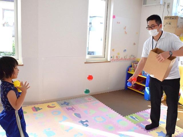 【保育士】多機能型施設/完全週休2日制/年間休日120日/残業ほぼなし/バラエティ豊かな体験型のプログラムを実施♪/前に進む意欲をはぐくむ療育！/月給23万円～/正社員/資格必須