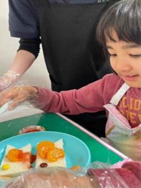 【理学療法士】放課後等デイサービス/日曜休み◎/子どもから高齢者まで、人と人とがふれあえる共生型福祉施設♪/心ゆたかな育ちと笑顔をサポート！/月給21.5万円～/正社員/資格必須の写真4枚目