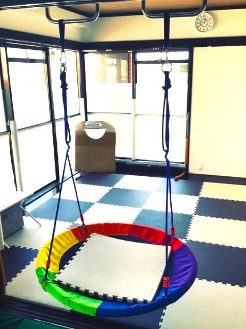 【保育士】多機能型施設/週休2日制/日曜休み◎/ブランク可/スタッフも学べる！機能訓練分野を取り入れた専門性の高いアプローチ支援が特徴♪/月給23万円～/正社員/資格必須の写真5枚目