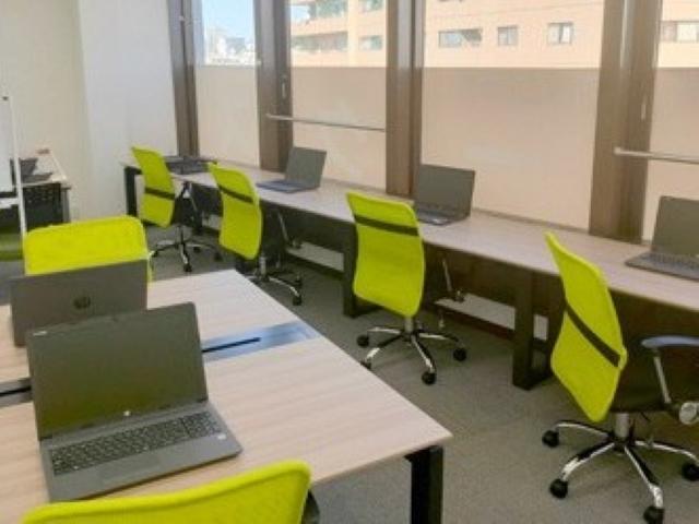【サービス管理責任者】就労移行支援/日祝休み/残業ほぼなし◎/駅チカ/多岐に渡るスキル習得支援で、ご利用者の「働きたい！」をサポート♪/月給29.5万円～/正社員/資格必須の写真3枚目