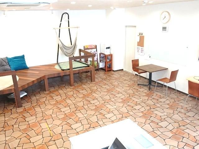 【児童指導員】多機能型施設/原則土日休み◎/医療機関＆専門職と連携！リハビリと生活する力を育む療育が特徴♪/研修＆OJT充実のフォロー体制あり/24万円～/正社員/資格必須の写真10枚目