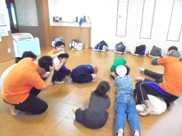【保育士】放課後等デイサービス/年休121日/土日休み◎/月給25万円～/運動・体操メインの療育♪/体を動かすことの爽快感や達成感を提供し、自信をはぐくむ！/正社員/資格必須の写真9枚目