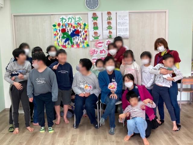【保育士】放課後等デイサービス/年間休日120日/子どもたちが安心して過ごせる施設づくり♪/愛情と情熱で、すこやかな成長をはぐくむ/月給23.5万円～/正社員/資格必須の写真10枚目