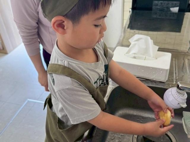 【保育士】放課後等デイサービス/月10日休み/年休129日/育児サポートあり/パソコン学習を取り入れたプログラムで、子どもたちの社会性をはぐくむ♪/月給21万円～/正社員/資格必須の写真7枚目