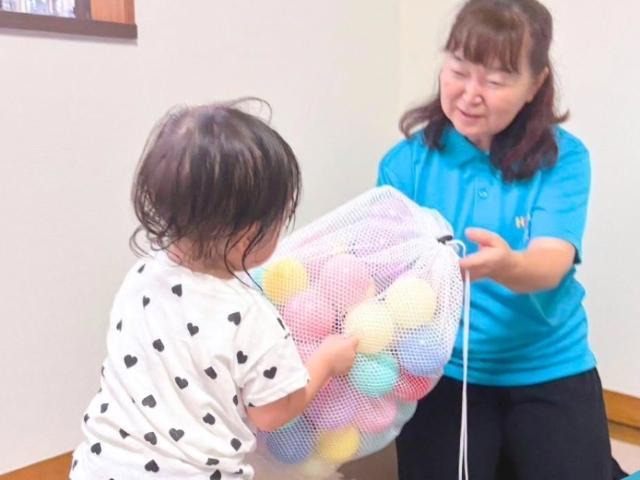 【保育士】多機能型施設/年間休日110日/週休2日制/残業ほぼなし◎/月給26万円～/車通勤可/運動に注力したプログラムが強み♪/子どもたちの笑顔を輝かせる支援/正社員/資格必須の写真1枚目