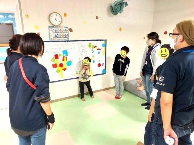 【言語聴覚士】多機能型施設/正社員/資格必須/⽉給28万円〜/完全週休2日制/福祉で地域を幸せにする会社♪/学習×運動×食育の3つの軸で成長をサポート◎の写真3枚目