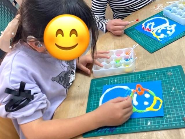 【児童指導員】放課後等デイサービス/週2日3時間～勤務OK！/日祝定休/子どもたちの可能性を広げる◎/楽しいがあふれる居場所♪/時給1,225円～/パート・アルバイト/資格必須の写真2枚目