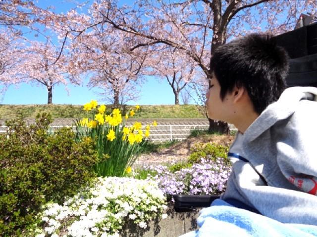 【保育士（生活支援員兼務）】重症心身障害児施設/週3日4h～勤務OK！/経験5年以上の方歓迎♪/重心デイと生活介護の多機能型施設◎/時給1,050円～/パート・アルバイト/資格必須
