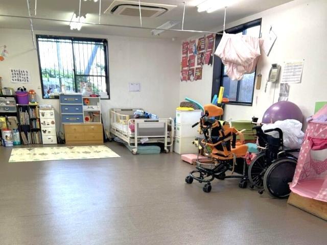 【作業療法士】多機能型施設/日祝休み＆残業ほぼなし◎/「うれしい・楽しい・安心・安全」を大切にした療育が特徴♪/研修充実/月給22.2万円～＋各種手当/正社員/資格必須の写真2枚目