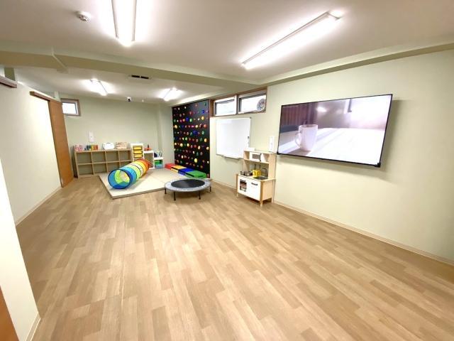 【作業療法士】多機能型施設/日曜休み/未経験・ブランク可/全国300施設の豊富な運営ノウハウが学べる◎/自発的な活動を支援するスタイル♪/月給27万円～/正社員/資格必須