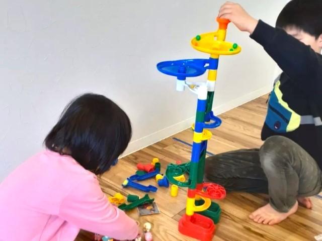 【児童指導員】多機能型施設/福利厚生が充実！安定した経営が強みの医療法人が運営◎/楽しく取り組める工夫がいっぱいの支援が特徴♪/未経験歓迎！/月給20.2万円～/正社員/資格必須の写真3枚目