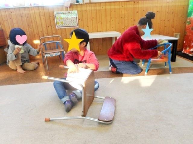 【保育士】放課後等デイサービス/日祝休み・年間休日122日＆残業ほぼなし◎/「心身×食×自然」の3つから生きる力を育む♪/月給16.5万円～/正社員/資格必須の写真2枚目
