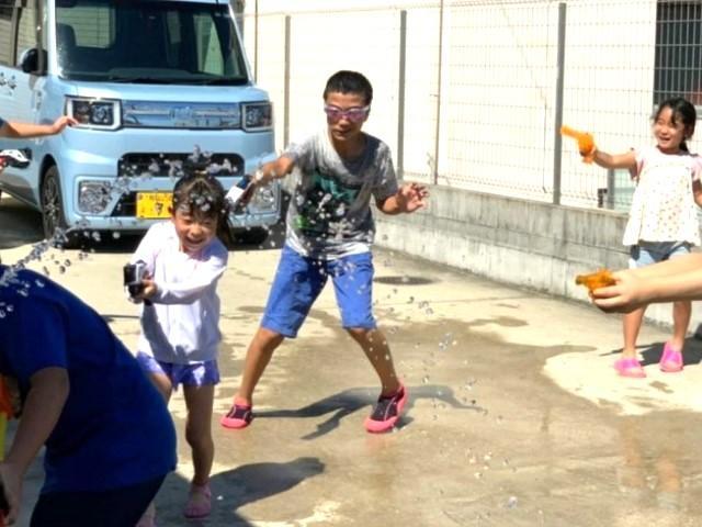 【児童指導員】多機能型施設/実働7.5時間＆長期休暇充実！/運動から創作、書写まで♪挑戦をサポートし「できる喜び」を育てる趣向を凝らした支援◎/月給21.8万円～/正社員/資格必須の写真7枚目