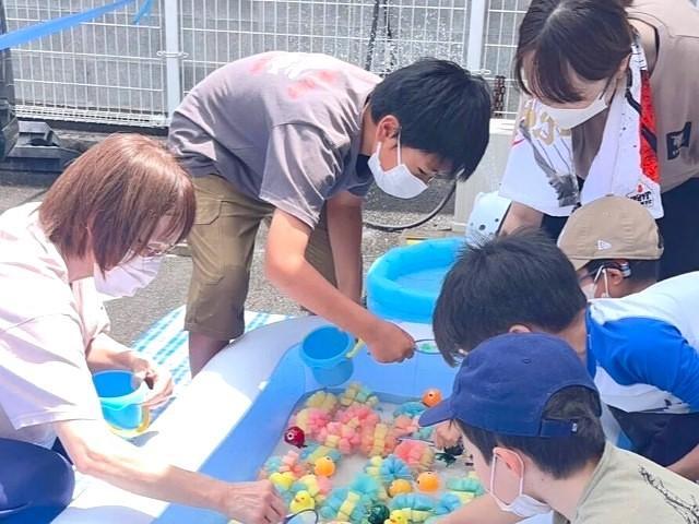 【保育士】放課後等デイサービス/日祝休み◎/十人十色の物語を紡ぐお手伝い♪/大型スクリーンやタブレットを用いて、視覚支援を取り入れた療育/月給17.5万円～/契約社員/資格必須の写真9枚目