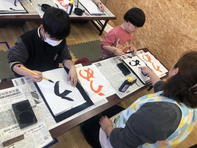 【保育士】放課後等デイサービス/資格必須/⽉給19万円〜/朝はゆっくり10時出勤♪/日曜固定休/育休取得実績あり/子どもたちの自立を見据えた療育を行うプレ就労デイサービス◎の写真6枚目