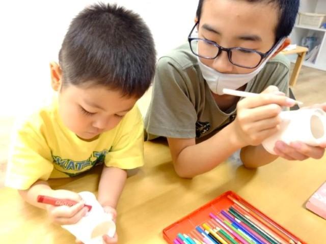 【理学療法士】多機能型施設/土日休み＆残業ほぼなし◎/研修＆資格取得支援充実！/「5つの軸×発達支援の5領域」の支援で、子どもたちの成長と笑顔を♪/月給25万円～/正社員/資格必須の写真2枚目