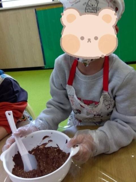 【児童指導員】放課後等デイサービス/週休2日制/日曜休み/残業ほぼなし◎/「遊び」と「学習」の療育プログラムで、こころとからだの発達をサポート♪/月給18.6万円～/正社員/資格必須の写真3枚目