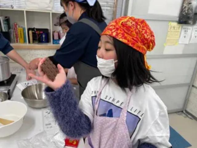 【児童指導員】放課後等デイサービス/完全週休2日制/産休育休取得実績あり/研修制度充実◎/運動を通して自己肯定感を高め「生きる力」をはぐくむ療育♪/月給20万円～/正社員/資格必須の写真3枚目