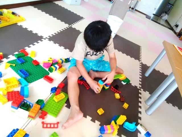 【児童指導員】放課後等デイサービス/パート・アルバイト/資格必須/時給1,141円～/週3日～フルタイム勤務OK！/いろいろな遊びを通した支援◎/子どもたちが持つ「ユニーク」を大切に♪の写真2枚目