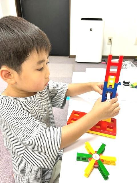 【児童指導員】多機能型施設/正社員/資格必須/⽉給20万円〜/年間休日110日以上/富士市で多彩な事業を展開中♪/充実の研修制度でスキルアップのチャンス◎の写真3枚目