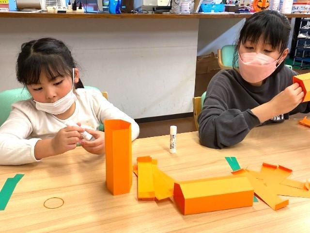 【児童発達⽀援管理責任者】放課後等デイサービス/正社員/資格必須/月給27万円～/多彩な障がい福祉事業を展開！豊富なノウハウで子どもたちに大きな成長を◎の写真2枚目