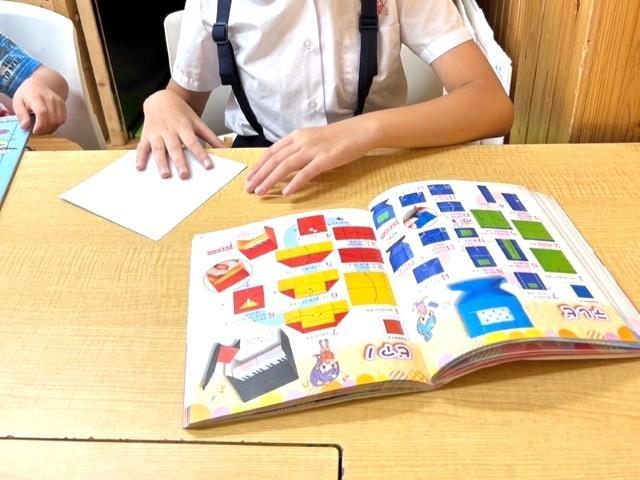 【児童指導員】放課後等デイサービス/正社員/資格必須/月給21.4万円～/年間休日111日/土日休み/残業ほぼなし/未経験可/中高生を中心に就労に向けた支援◎の写真1枚目