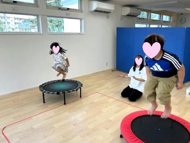 【保育士】多機能型施設/日祝休み/産休・育休取得実績あり◎/遊び・運動・学習を通して笑顔を増やす療育♪/個性を大切に楽しく育ちをサポート/月給19.5万円～/正社員/資格必須の写真4枚目