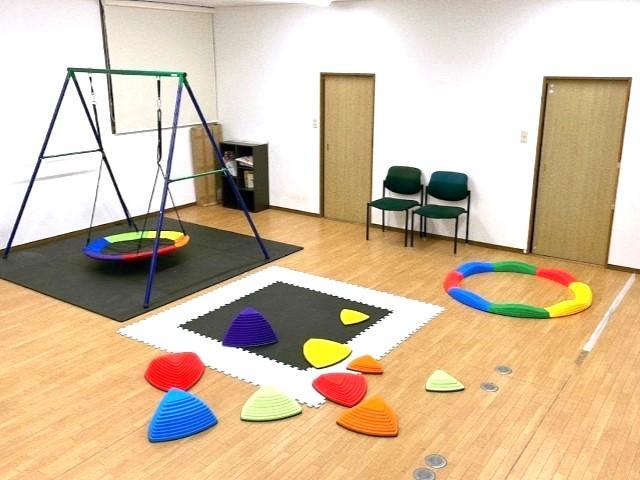 【児童指導員】多機能型施設/正社員/資格必須/月給24.5万円～/年間休日114日/東海エリアを中心に多数の施設を展開する運営法人◎/子どもたちの自信を育む♪の写真2枚目