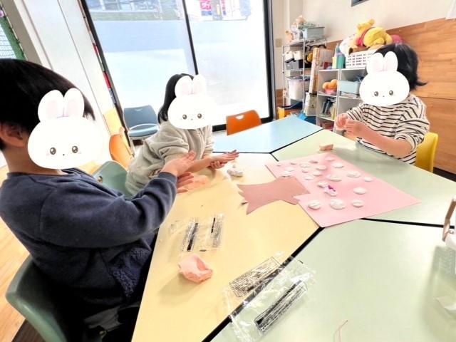 【理学療法士】放課後等デイサービス/日曜休み＆フレックスタイム制◎/もっと楽しく、もっと笑顔に！「ロジカル×多彩な活動」で自然な成長を支援♪/月給25.6万円～/正社員/資格必須の写真2枚目