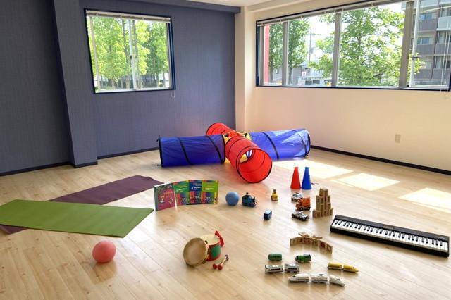 【作業療法士】児童発達支援/完全週休2日制/送迎なし◎/研修制度が充実！/オーダーメイドの早期療育で、その子らしい豊かな未来をつくるお手伝い♪/月給20.5万円～/正社員/資格必須