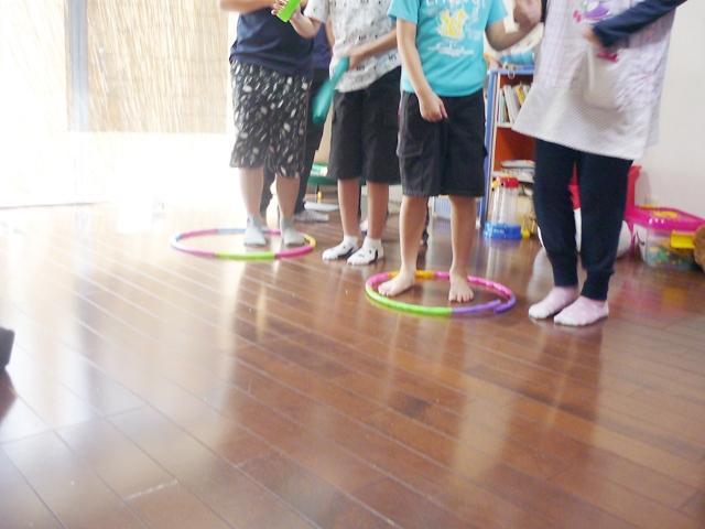 【保育士】放課後等デイサービス/年間休日123日◎/日祝休み/未経験可/ほめて伸ばす療育で自立を支援/子どもたちが自分を好きになれるように♪/月給24万円～/正社員/資格必須