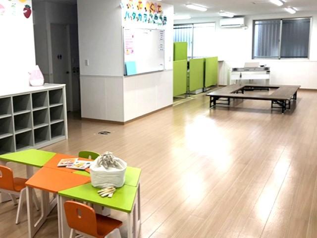 【児童指導員】多機能型施設/未経験可/訪問介護や相談支援など、多彩な福祉サービスを展開する運営法人◎/人と人とのきずなを大切に♪/月給20.8万円～/正社員/資格必須の写真10枚目