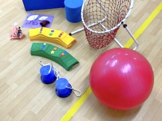 【児童指導員】放課後等デイサービス/年休120日以上/産休・育休取得実績あり/駅チカ/月給25万円～/福利厚生＆研修充実◎/身体と心、生活スキルを楽しく支援♪/正社員/資格必須の写真3枚目