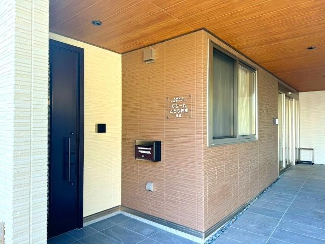 【保育士】多機能型施設/経験5年以上の方注目◎/年休110日/完全週休2日制/資格取得支援制度充実/約20施設の福祉施設を展開する法人♪/月給24万円～/正社員/資格必須の写真3枚目