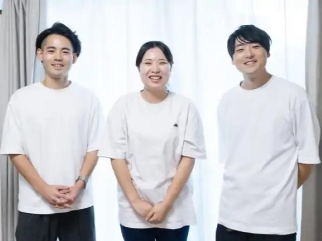 【言語聴覚士】放課後等デイサービス/正社員/資格必須/⽉給20万円〜/日曜休み/残業ほぼなし/研修＆OJT充実！/6つの支援を中心に、のびのびと安心した成長と居場所づくりを♪の写真1枚目