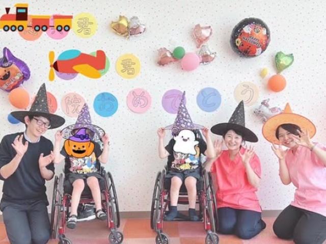 【保育士】重症心身障害児施設/週休2日制◎/経験者を募集/月給26万円～/笑顔を大切にした支援/自立に向けたサポートをおこなう、子どもたちのサードプレイス♪/正社員/資格必須の写真2枚目