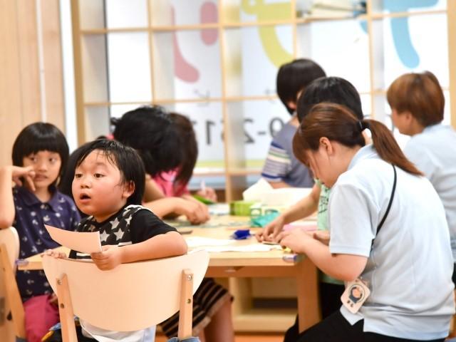 【言語聴覚士】放課後等デイサービス/完全週休2日制◎/業界大手FCで福利厚生が充実！/ライフスキルトレーニング・学習支援・運動の3つの療育が特徴♪/月給29万円～/正社員/資格必須