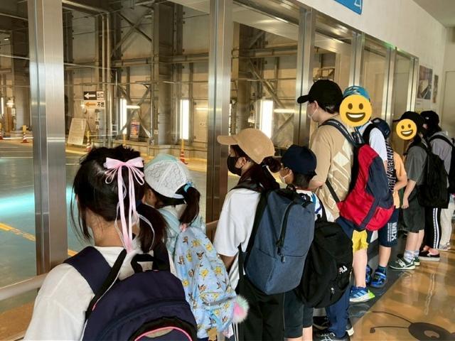 【保育士】放課後等デイサービス/週休2日制/日祝休み◎/成長に合わせた学習支援に特化/元教員が考えるカリキュラムで効率的なサポートを実現♪/月給20万円～/正社員/資格必須の写真2枚目