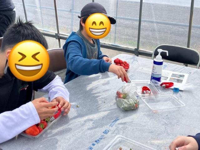 【児童指導員】放課後等デイサービス/週休2日制/日祝休み◎/成長に合わせた学習支援に特化/元教員が考えるカリキュラムで効率的なサポートを実現♪/月給20万円～/正社員/資格必須の写真1枚目