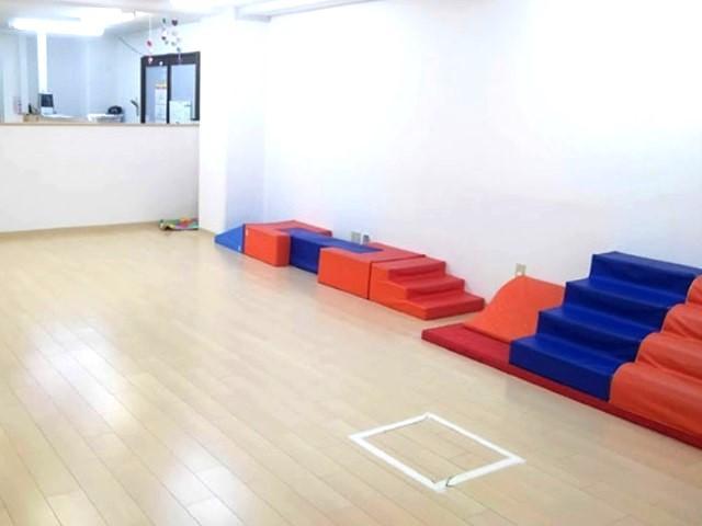 【理学療法士】重症心身障害児施設/残業ほぼなし◎/研修＆キャリアアップ支援あり/専門職と地域連携によるオーダーメイドのケア・支援が特徴♪/⽉給21.4万円〜/正社員/資格必須の写真8枚目