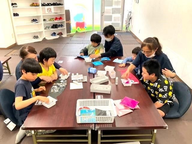 【管理者兼児発管】多機能型施設/土日休み◎/託児所あり/神奈川で40か所以上の施設を展開中！/手厚い人員配置＆仲が良い風通しの良い職場♪/月給32万円～/正社員/資格必須の写真1枚目