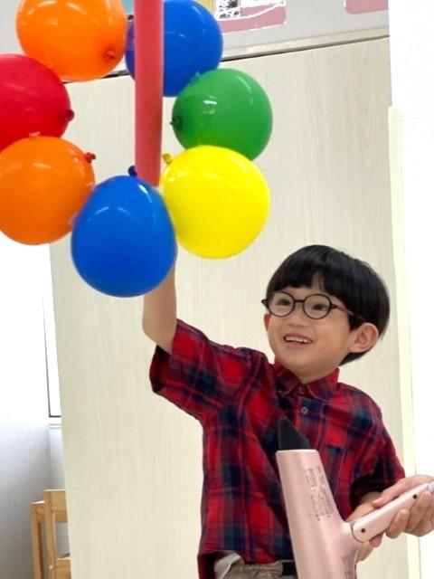 【児発管兼管理者】多機能型施設/土日休み◎/研修＆資格取得支援が充実！/「5つの軸×発達支援の5領域」の支援で、子どもたちの成長と笑顔を創る♪/月給27万円～/正社員/資格必須の写真4枚目